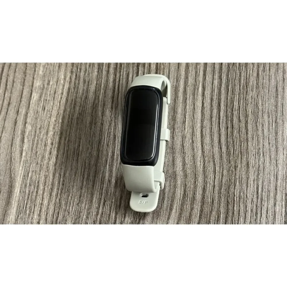 Fitbit Inspire 3 Health & Fitness Tracker Black